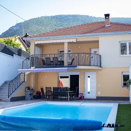Сasa de vacaciones Uptown Mostar
