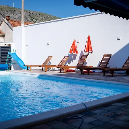 Uptown Сasa de vacaciones Mostar